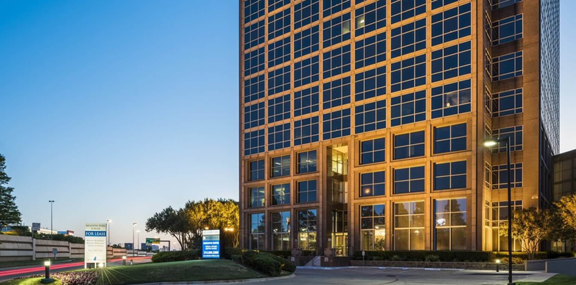 North TX Process Service office building in Dallas, highlighting legal document delivery services in the Dallas-Fort Worth area.