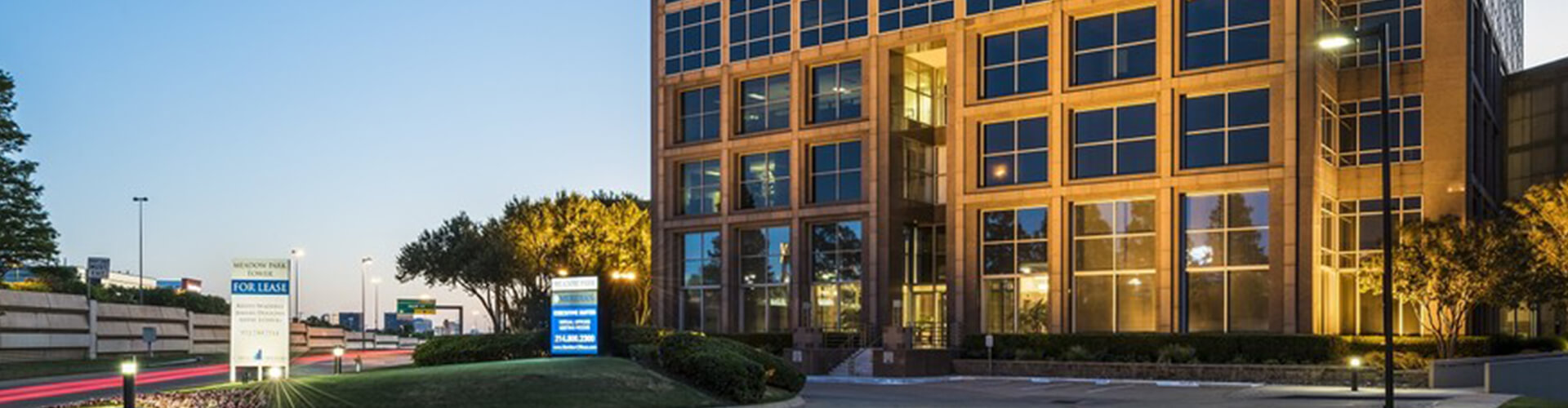 North TX Process Service office building in Dallas, highlighting reliable process servers and legal support services in the Dallas-Fort Worth area.